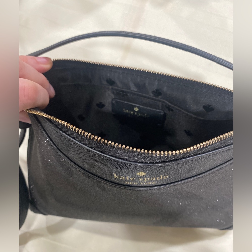 Purse - Picture 2 of 3